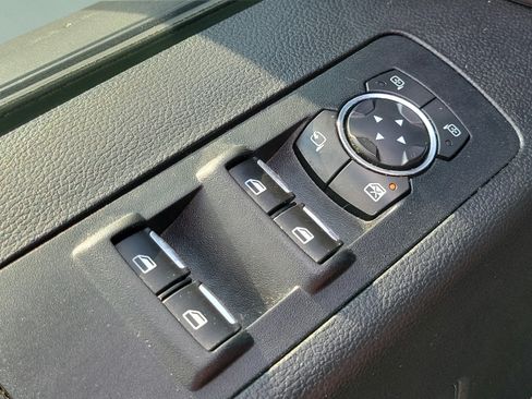 Used 2018 Ford F150 Lariat AWD/4WD image 18