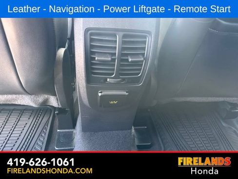 Used 2019 Ford Escape Titanium FWD image 29
