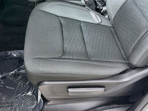 New 2026 RAM 1500 Express AWD/4WD image 18