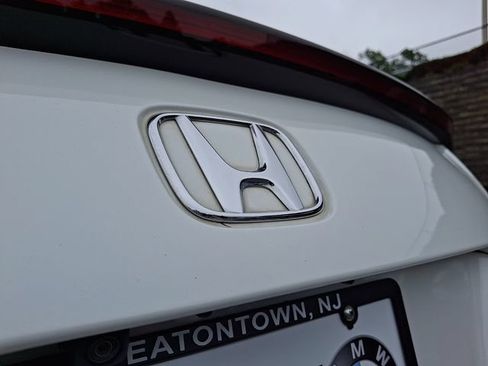 Used 2019 Honda Civic Touring image 30