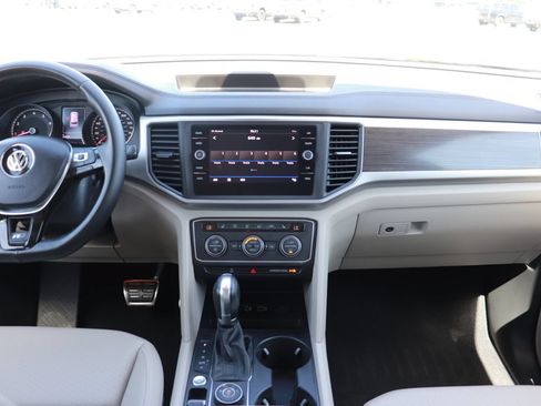 Used 2019 Volkswagen Atlas SE AWD/4WD image 16
