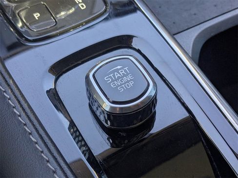 Used 2022 Volvo XC90 T8 Inscription w/ Advanced Package image 30