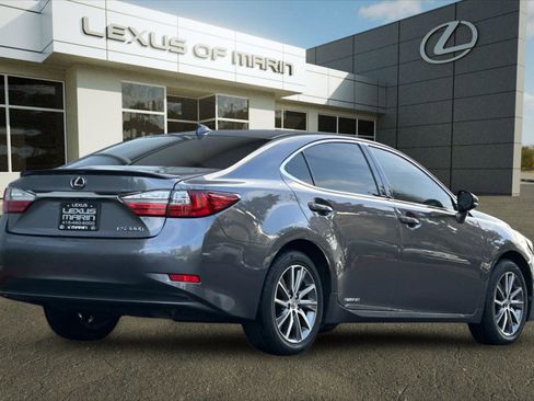 Used 2016 Lexus ES 300h image 8
