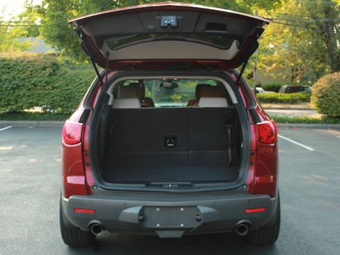 Used 2011 Chevrolet Traverse LTZ w/ LPO, 'HIT The Road' Package AWD/4WD image 26