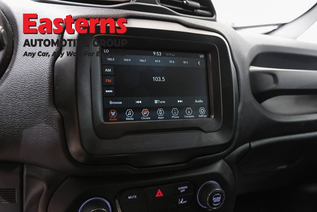 Used 2021 Jeep Renegade Latitude AWD/4WD image 20