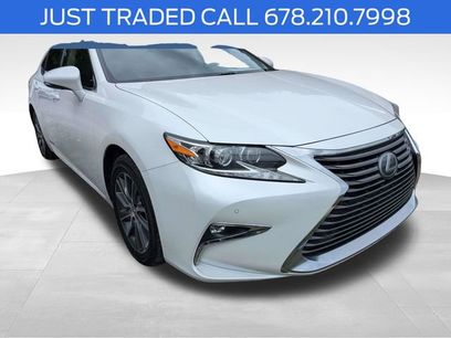 Used 2016 Lexus ES 300h w/ Luxury Package w/Wood Trim