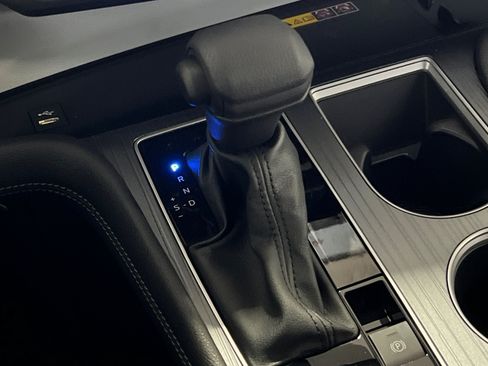 New 2026 Toyota Sienna LE FWD image 24