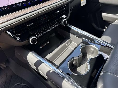 New 2026 Chevrolet Tahoe Premier RWD image 27