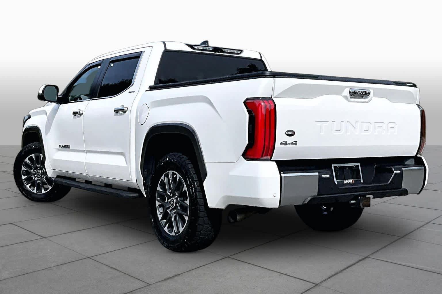 Used 2024 Toyota Tundra Limited AWD/4WD image 12