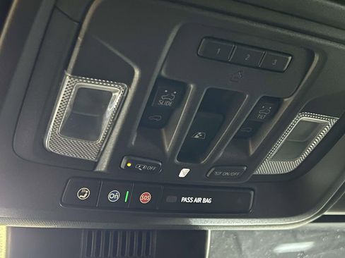 Used 2023 GMC Sierra 1500 AT4 w/ AT4 Preferred Package AWD/4WD image 24