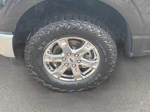 Used 2023 Ford F150 Lariat AWD/4WD image 39