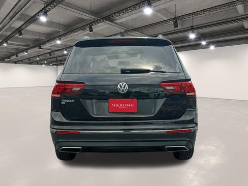 Used 2021 Volkswagen Tiguan SE FWD image 15