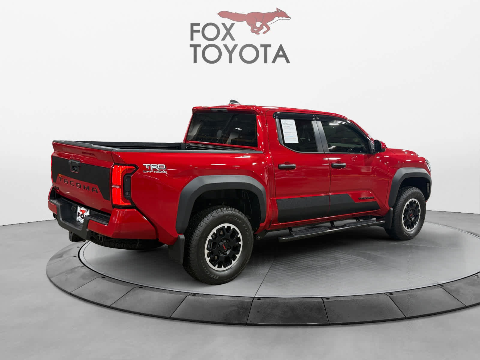 Used 2026 Toyota Tacoma TRD Off-Road AWD/4WD image 6