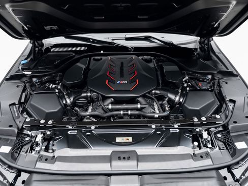 Used 2025 BMW M5 w/ Carbon Package image 78