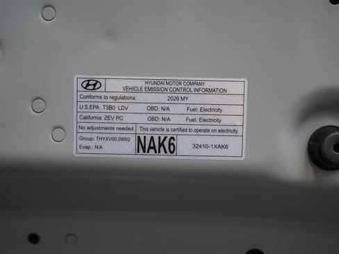 New 2026 Hyundai Ioniq 5 SEL image 13