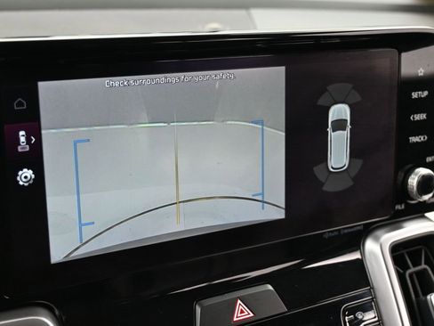 Used 2022 Kia Sorento EX w/ Panoramic Sunroof Package image 24