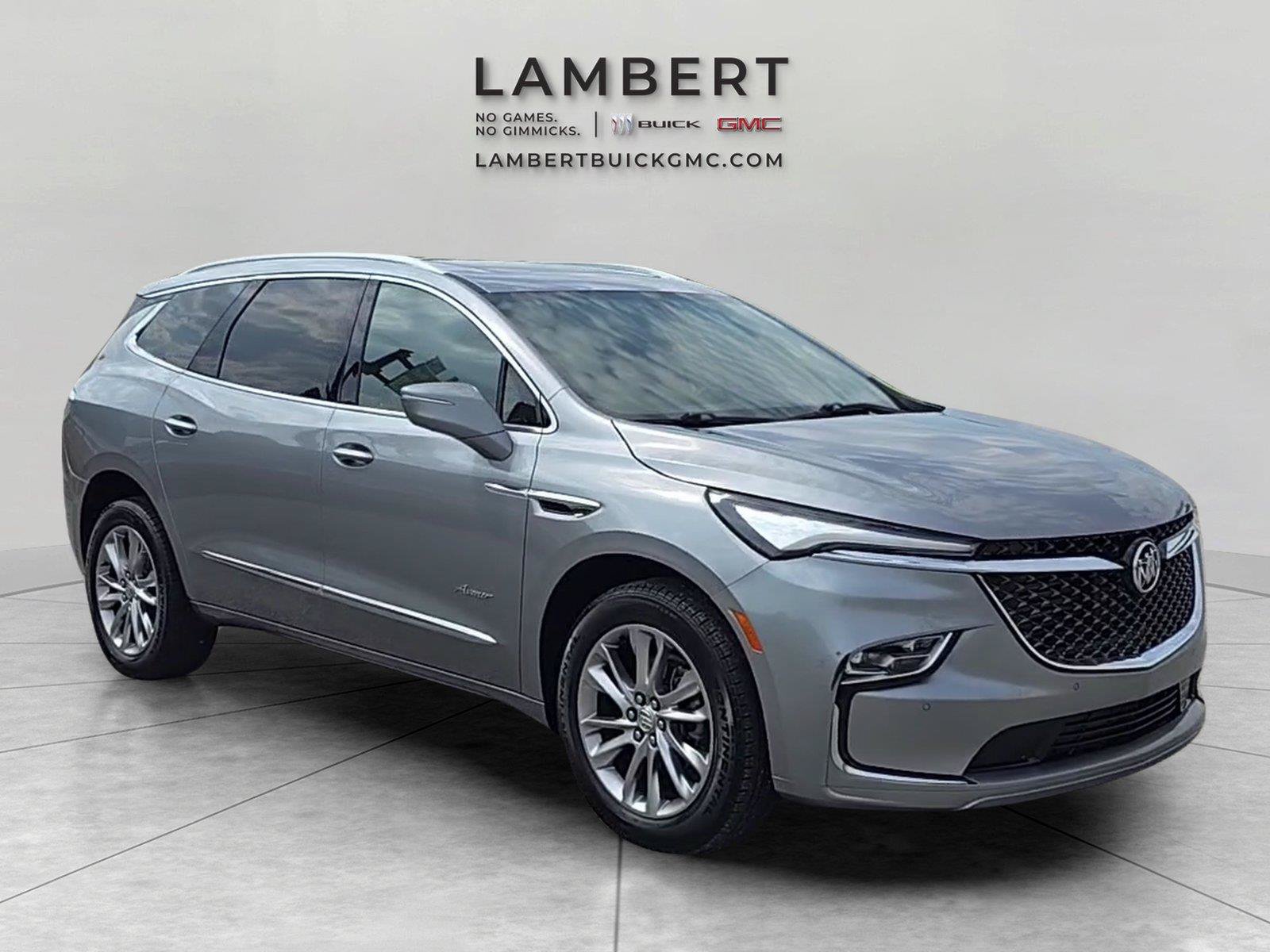Used 2024 Buick Enclave Avenir w/ Avenir Technology Package AWD/4WD image 7