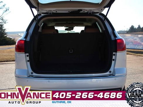 Used 2016 Buick Enclave Premium w/ Experience Buick Package image 8