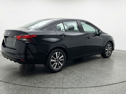 Used 2025 Nissan Versa SV FWD image 9