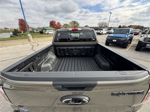 New 2025 Ford Ranger Raptor image 9