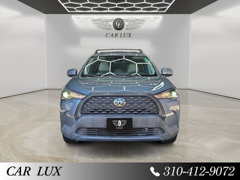 Used 2022 Toyota Corolla Cross LE w/ Black Badges Package (TMS) FWD image 8