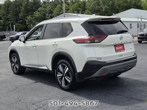 Used 2021 Nissan Rogue SL w/ Premium Package FWD image 3