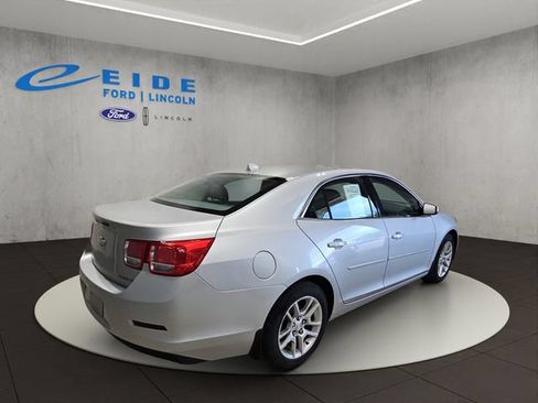Used 2013 Chevrolet Malibu LT w/ Power Convenience Package FWD image 10