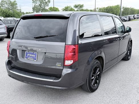 Used 2019 Dodge Grand Caravan GT FWD image 5