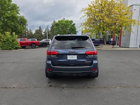Used 2020 Jeep Grand Cherokee Trailhawk w/ Premium Lighting Group AWD/4WD image 4