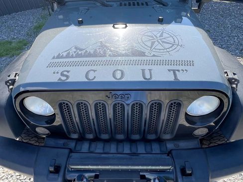 Used 2014 Jeep Wrangler Unlimited Sport w/ Dual Top Group AWD/4WD image 9