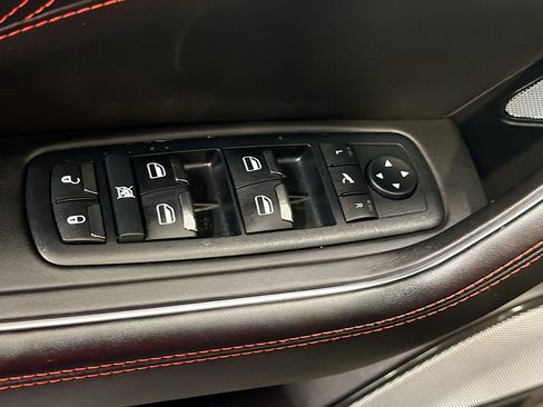 Used 2019 Maserati Levante S GranSport AWD/4WD image 15