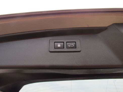 Used 2022 Subaru Outback Premium AWD/4WD image 36