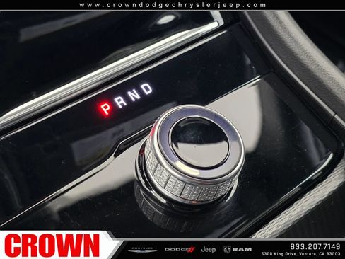 Used 2024 Jeep Grand Cherokee L Laredo AWD/4WD image 35