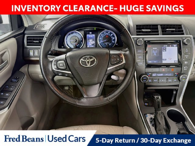 Used 2016 Toyota Camry XLE w/ Moonroof Package FWD image 29