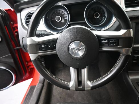 Used 2013 Ford Mustang Premium w/ Electronics Pkg RWD image 19