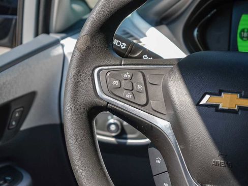 Used 2019 Chevrolet Bolt LT FWD image 16
