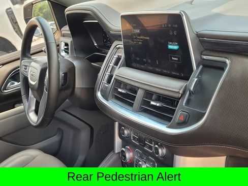 Used 2023 GMC Yukon SLT w/ SLT Luxury Package RWD image 27