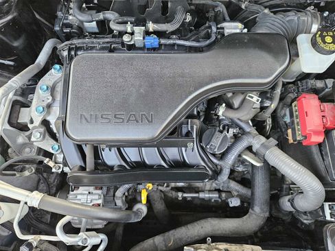 Used 2020 Nissan Rogue Sport S image 28