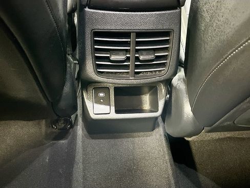 Used 2024 Kia Seltos SX w/ SX Sunroof Package AWD/4WD image 27
