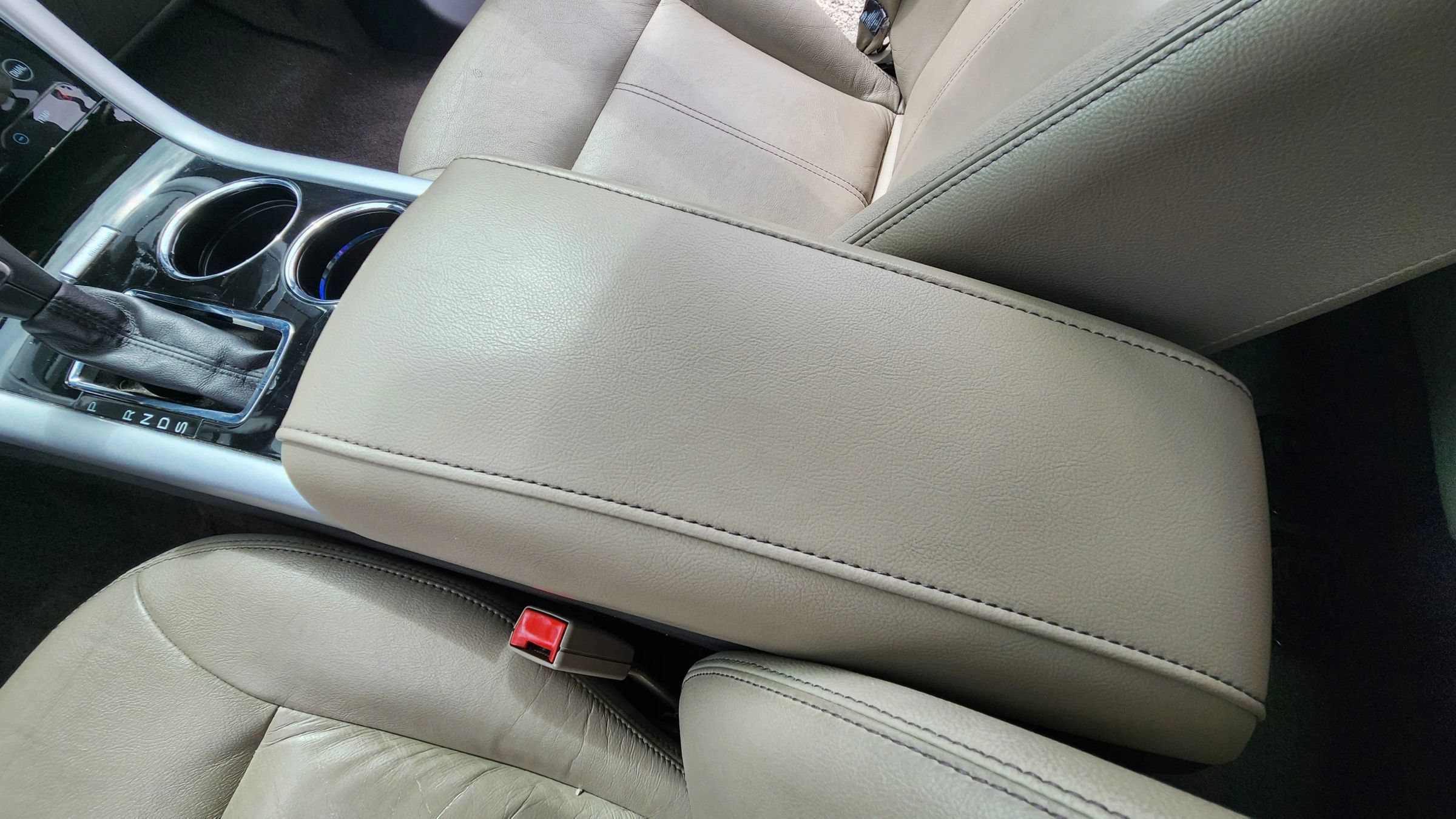 Used 2014 Ford Edge Limited AWD/4WD image 18