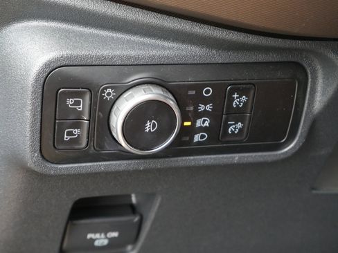 Certified 2024 Ford Bronco Heritage Edition image 5