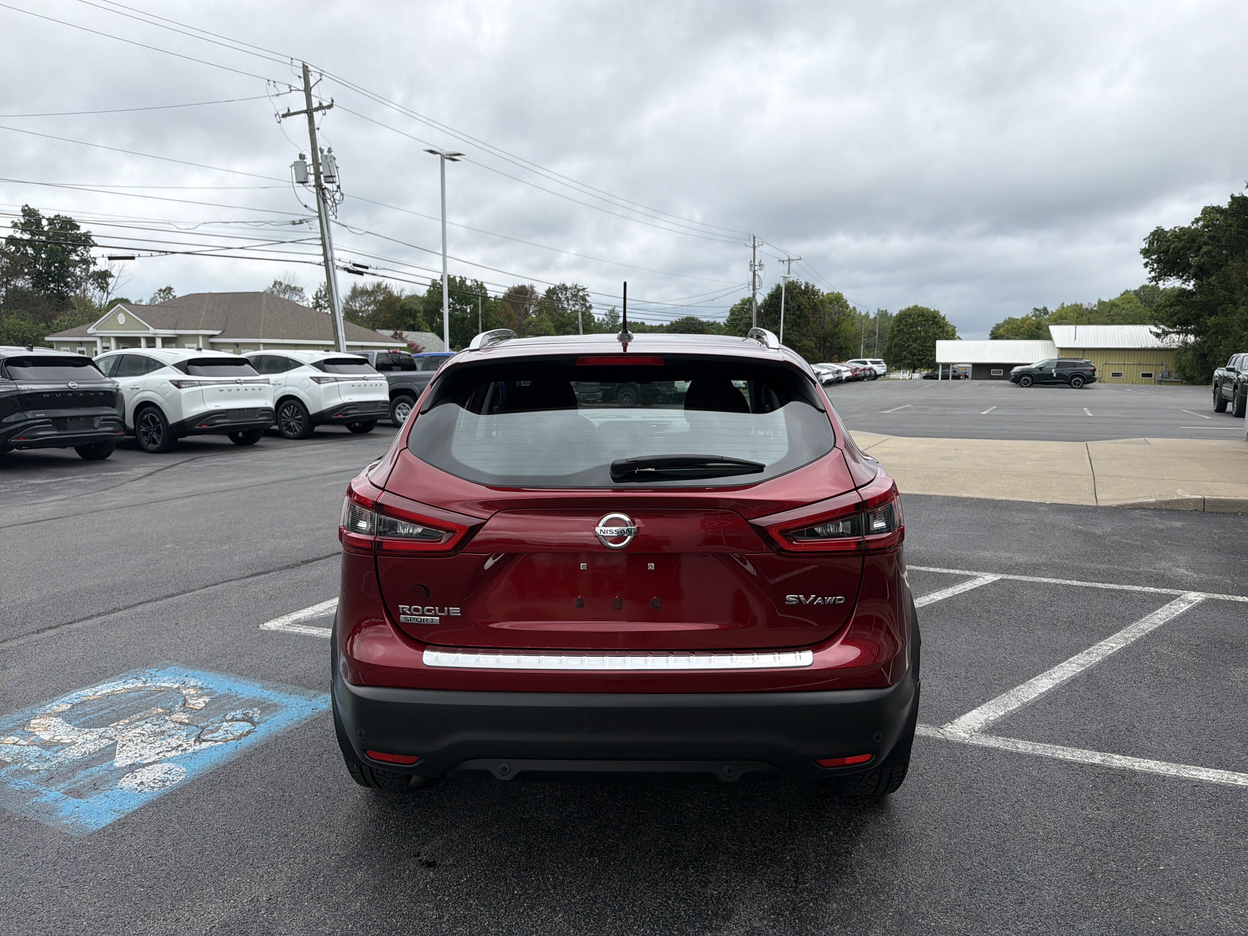 Used 2021 Nissan Rogue Sport SV AWD/4WD image 6