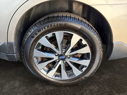 Used 2015 Subaru Outback 2.5i Limited AWD/4WD image 39