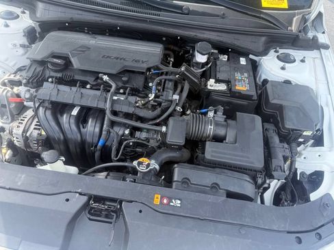 Used 2024 Hyundai Elantra SEL w/ Convenience Package FWD image 53