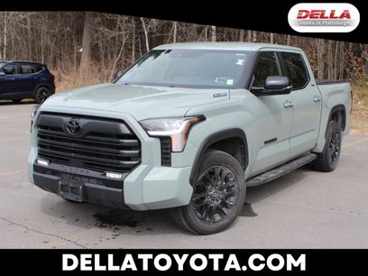 Used 2025 Toyota Tundra Limited w/ Nightshade Package