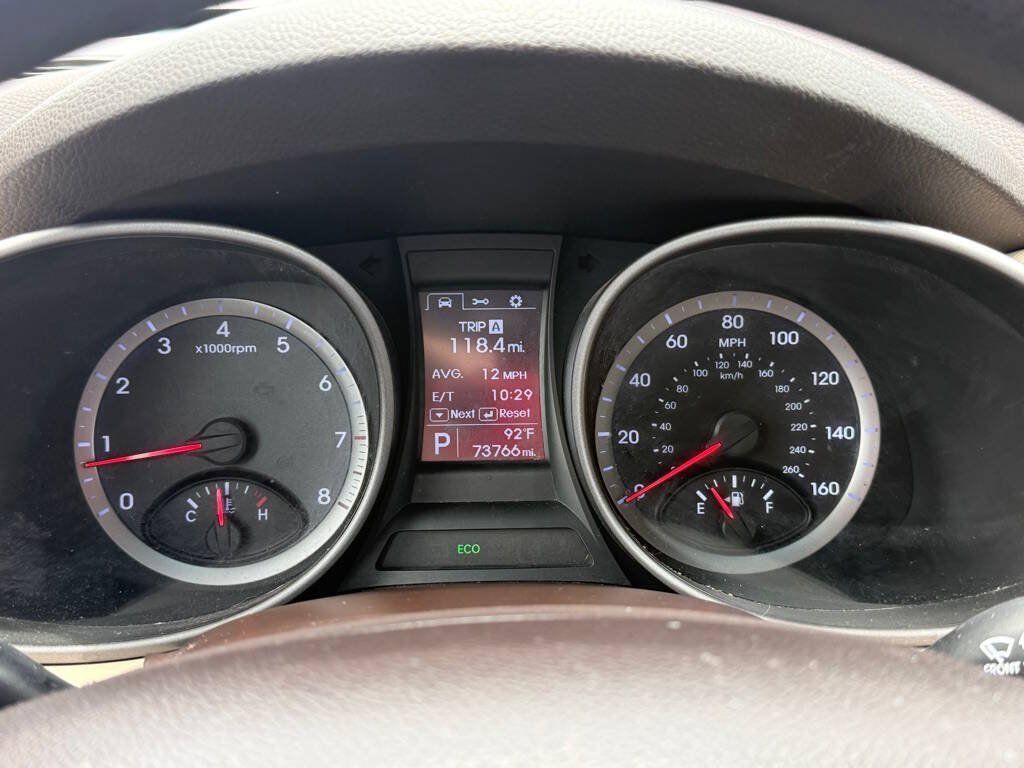 Used 2016 Hyundai Santa Fe Sport w/ Option Group 02 FWD image 11