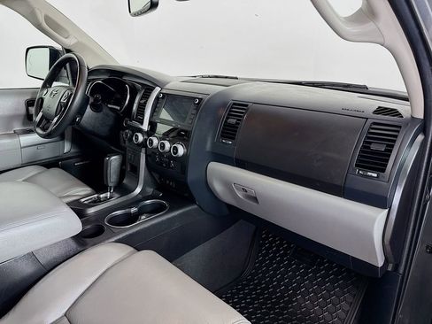 Used 2020 Toyota Sequoia Limited AWD/4WD image 33