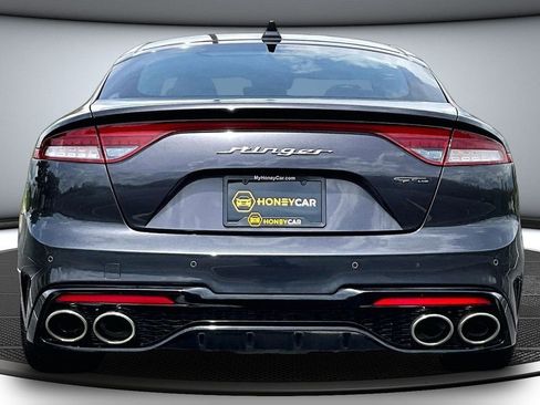 Used 2022 Kia Stinger GT-Line w/ Sun & Sound Package RWD image 5