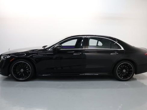 Used 2022 Mercedes-Benz S 580 4MATIC Sedan w/ AMG Line Package image 74