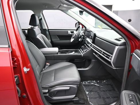 Used 2025 Hyundai Santa Fe SEL FWD image 42